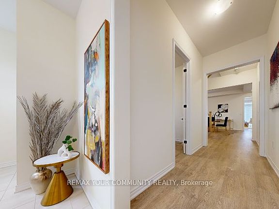 4th image of 105 Halldorson Ave