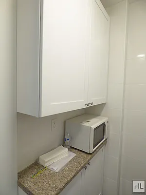 Rented by Highline Residential | media 64