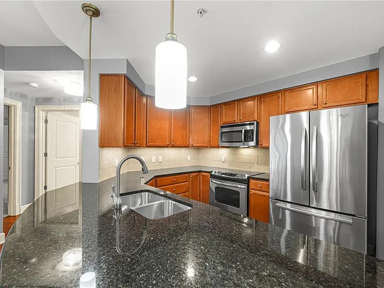 200 River Vista Dr #436 — Photo 5
