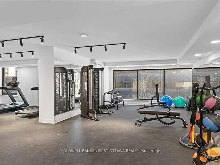 340 Queen St #1407 — Photo 26