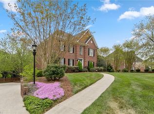 2020 Rossmore Rd, Clemmons, NC 27012