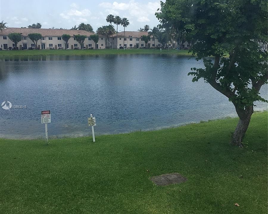 2nd image of 2600 SE 12th Pl Unit 205