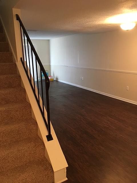 NEW Flooring