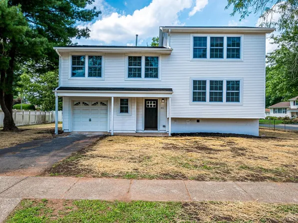 21 Brian Rd, Edison, NJ 08817