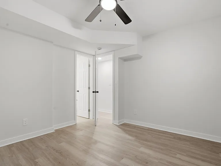 2139 W Cedar Ln SW — Photo 12