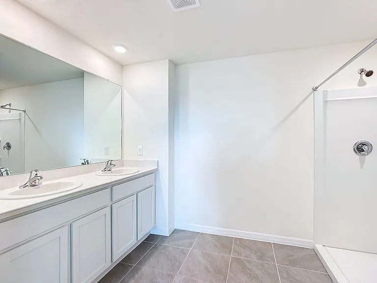 8656 45th Ct — Photo 38