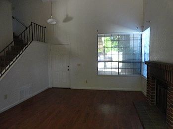 4th image of 3528 Del Sol Way