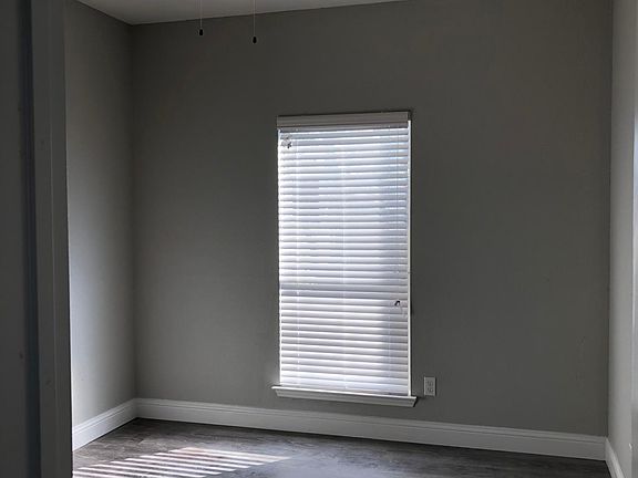 4th image of 3429 Mayflower Ct