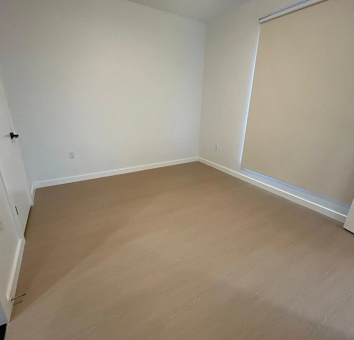 2 bed, 910 sqft, $3,050 — Photo 4