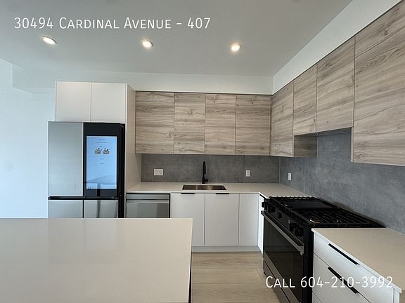 5th image of 30494 Cardinal Ave #407