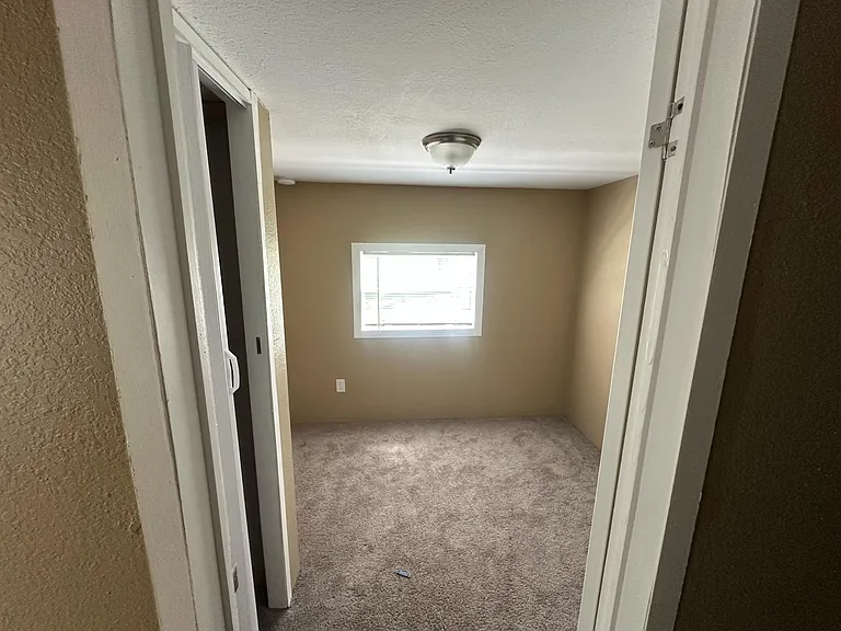 1111 N Point Lonesome Rd #4A — Photo 6