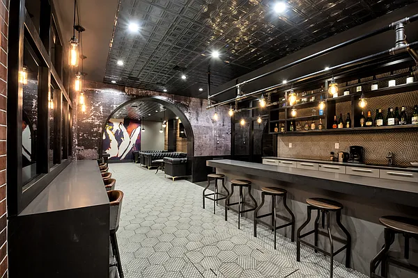 Rented by The KCI Group | media 32