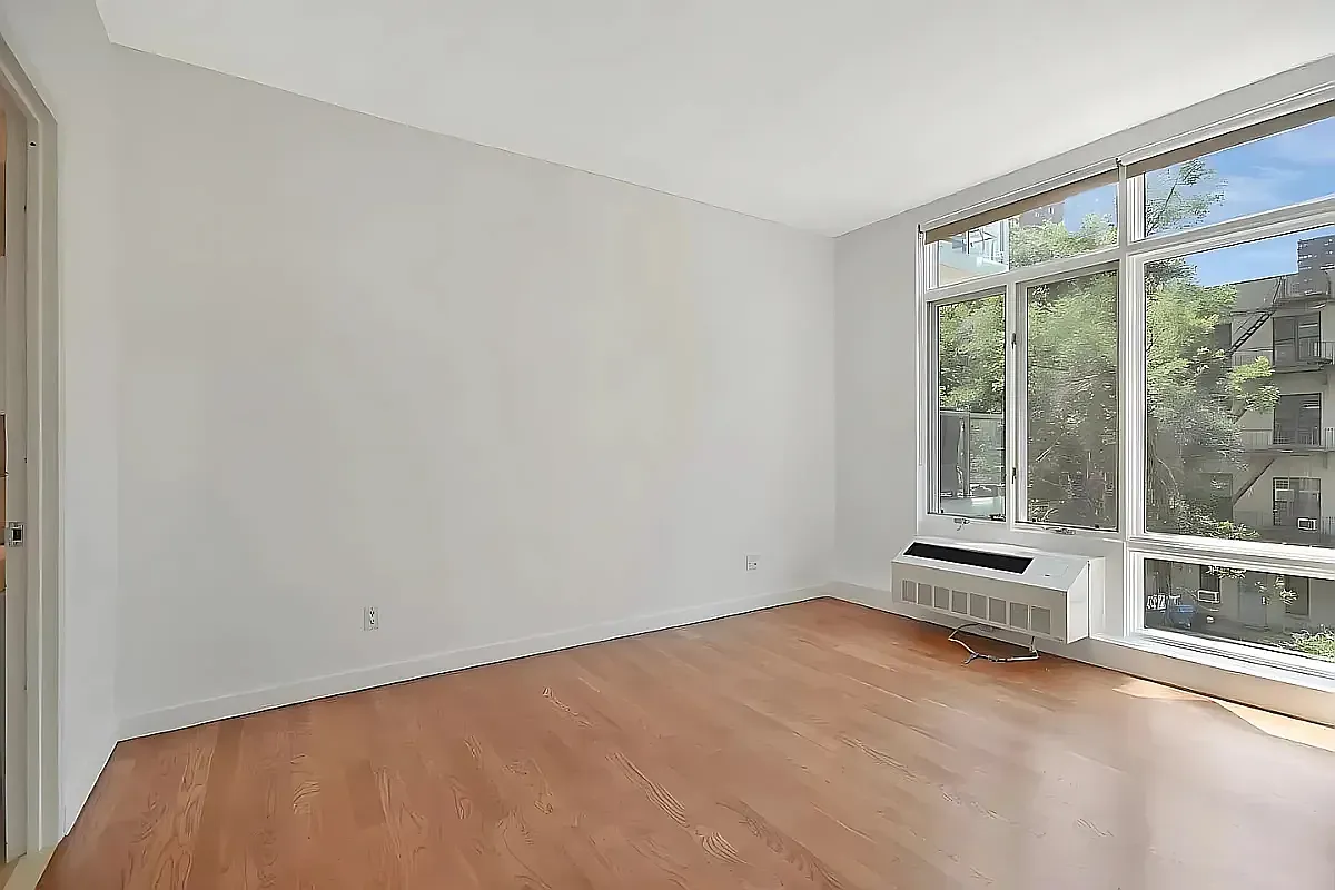342 East 110th Street — Photo 4