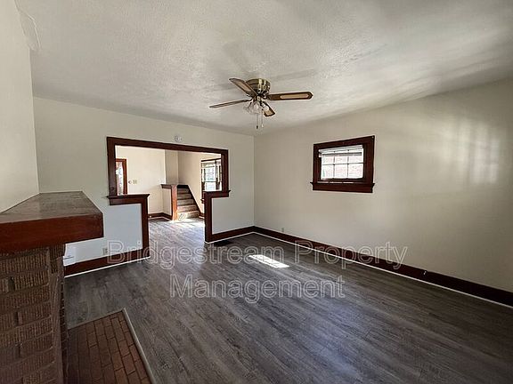 2nd image of 1411 Wyoming St