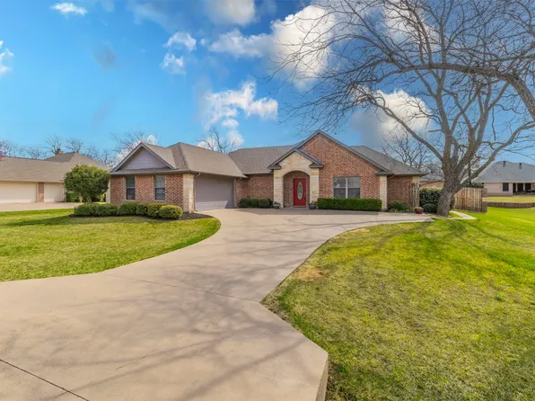 9005 Hickory Hill Dr, Granbury, TX 76049