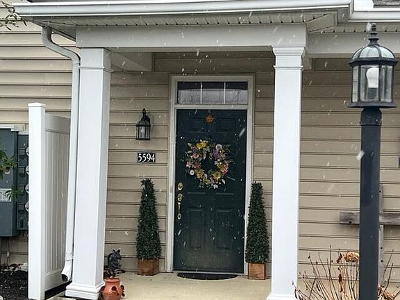 3rd image of 5594 Broome Dr #15