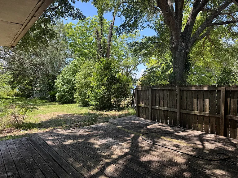 6103 1/2 E Shore Dr #C — Photo 9