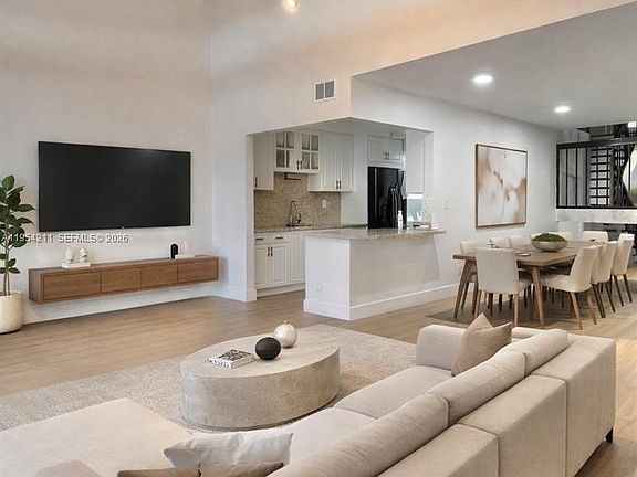 3rd image of 13187 SW 9th Ln