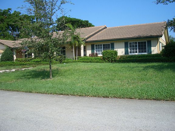 Newer Barrel Tile Roof 
