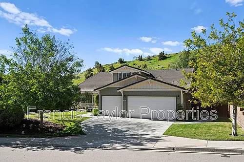 285 Oak Valley Ln Photo 1