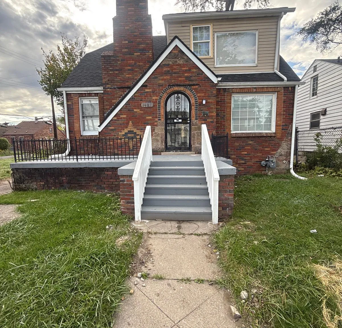 3 bed, 1250 sqft, $1,500 — Photo 1
