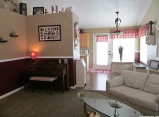 7802 N Saddleback Dr, Eagle Mountain, UT 84005