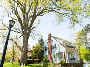 192 W Dunedin Rd, Columbus, OH 43214