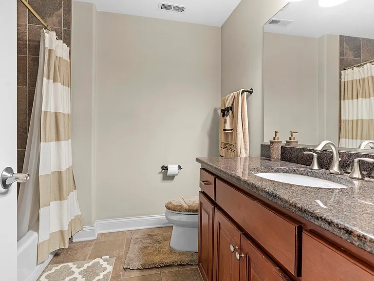 17943 Fountain Cir — Photo 22
