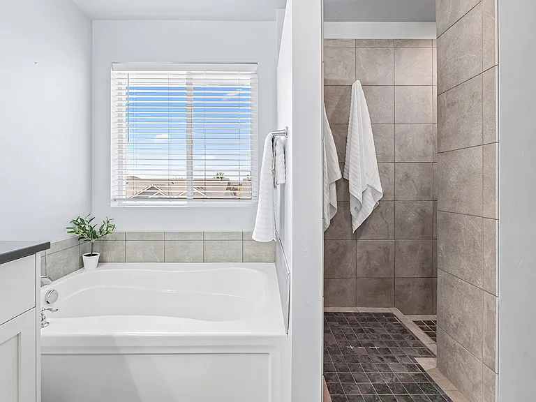 5983 W Los Flores Dr — Photo 56