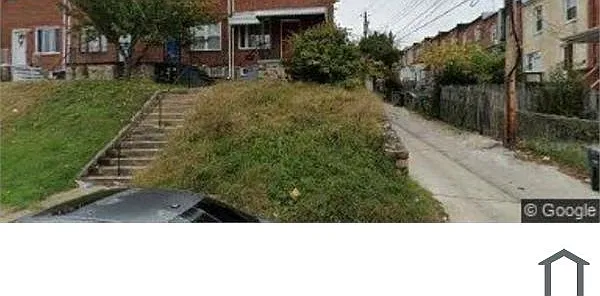 3 bed, $2,100 — Photo 3