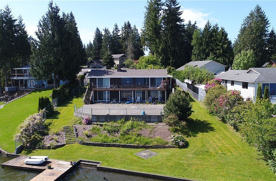 1st image of 20812 60th St E