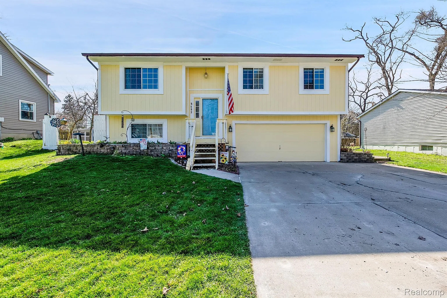 8682 Country Club Dr photo 1