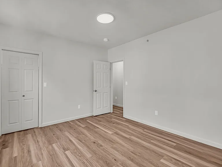 12 Alpine St #3 — Photo 16