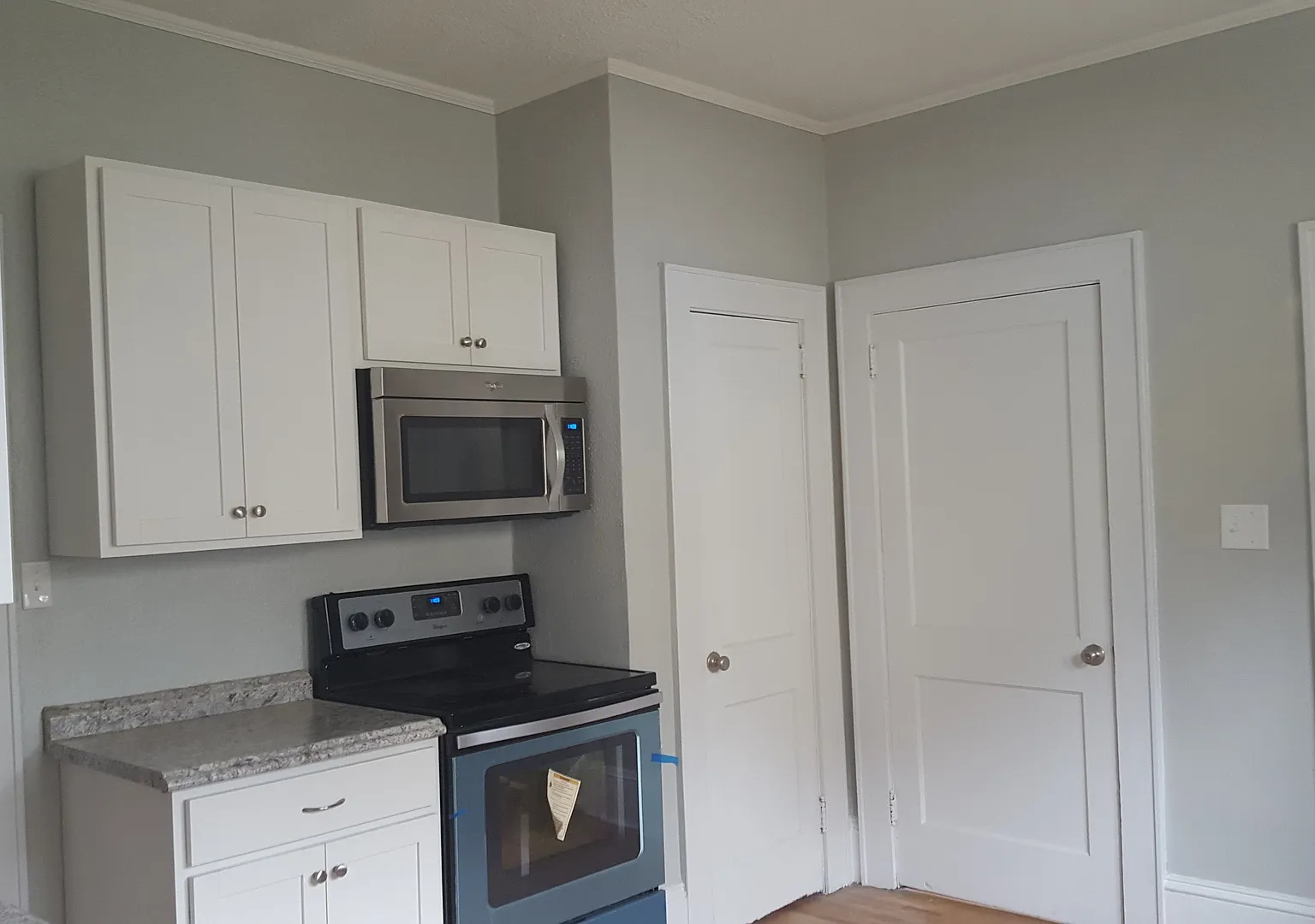 4 Bedroom in Wesley Heights — Photo 4