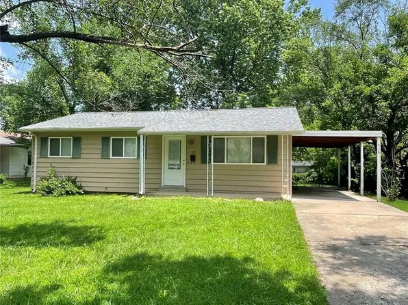 516 Kent Dr, Wentzville, MO 63385