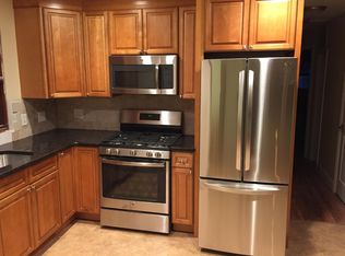 56 Domain St, Staten Island, NY 10314