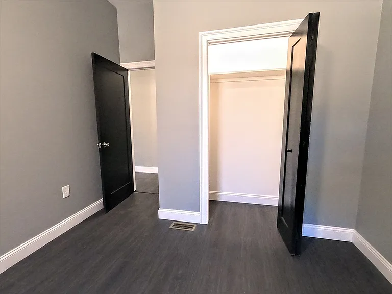 2 Sunnyside St #1 — Photo 27