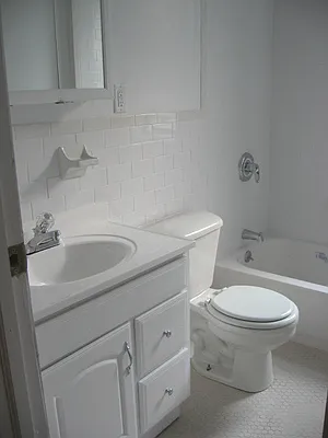 Rented by PMG Real Estate  | media 15