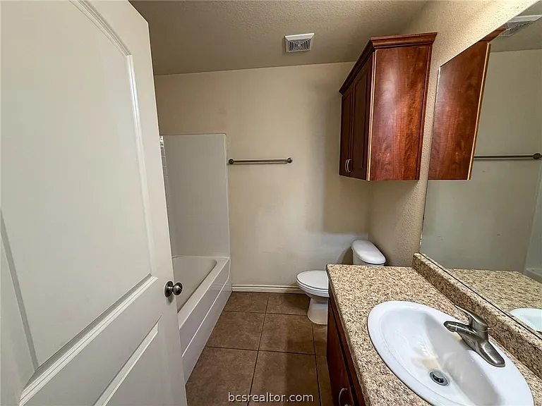 4424 Reveille Rd — Photo 9