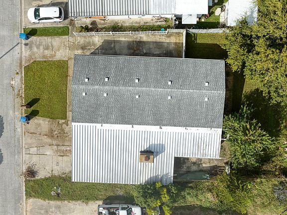 2nd image of 1304 Myrtle Jo Dr