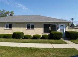 735 May St #B, Calumet City, IL