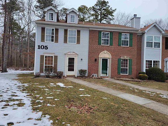 2nd image of 31 Cherokee Dr #501