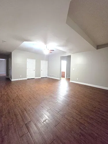 Floor plan 102