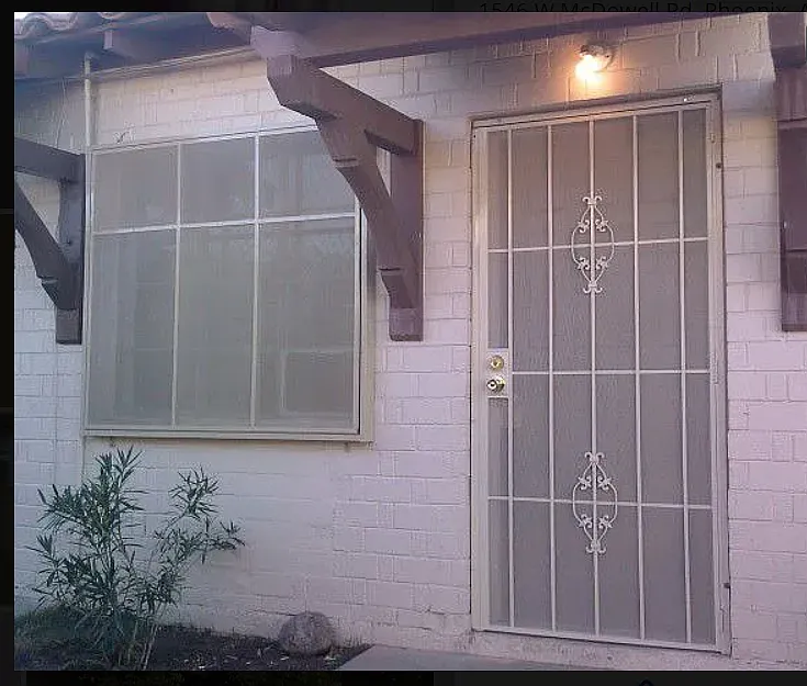 Studio, 450 sqft, $900 — Photo 2