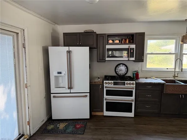 1231 N King St, Hampton, VA 23669