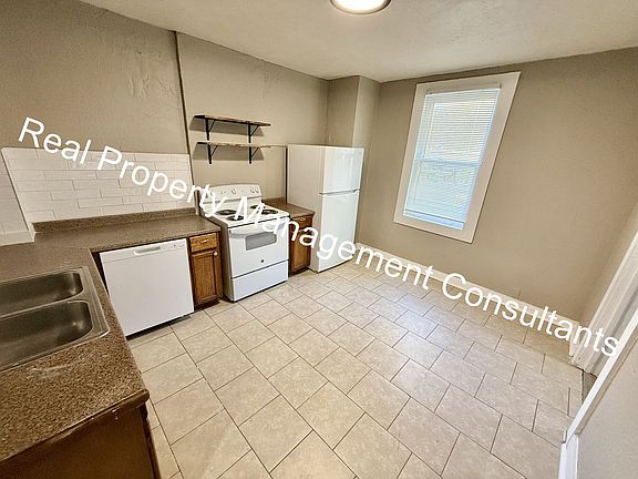 5th image of 1708 Metropolitan Ave Unit A