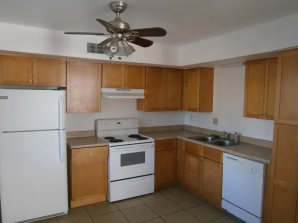 7920 E McKinley St APT D, Scottsdale, AZ 85257