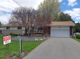 3864 Carp Rd N, Ottawa, ON K0A1L0
