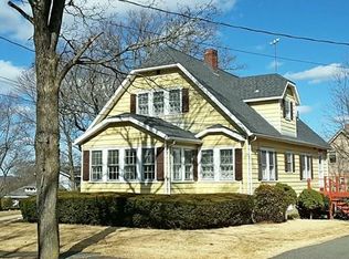 10 Overlake Rd, Wakefield, MA 01880