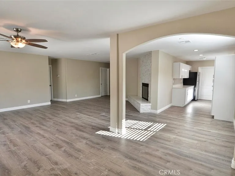 31759 Shelter Dr — Photo 2